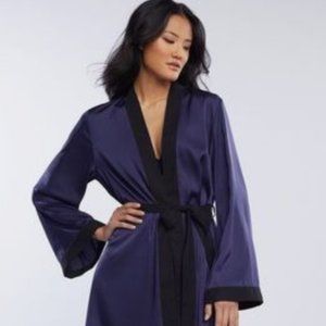 Savage X Fenty Long Satin Robe Navy XS/S